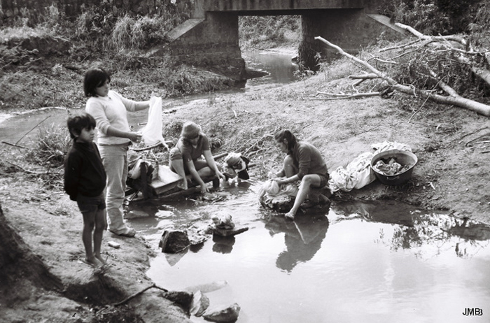 AÑO 1973 - BLANCO Y NEGRO - VIDA CAMPESINA EN PARAGUAY (JOSÉ MARÍA BLANCH)